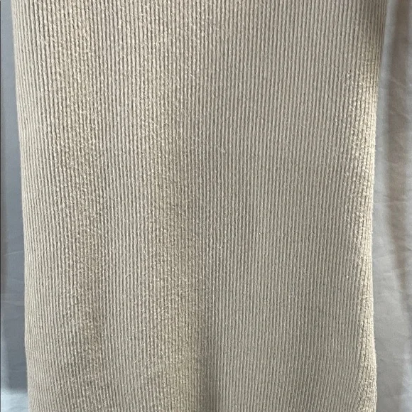 Chic Long Sleeve Beige Knit Dress - Picture 10 of 13